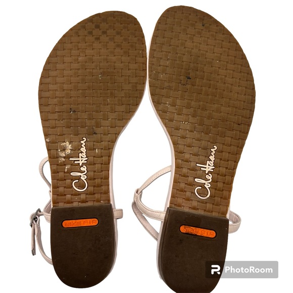 COLE HAAN PINK SANDALS - Picture 5 of 8